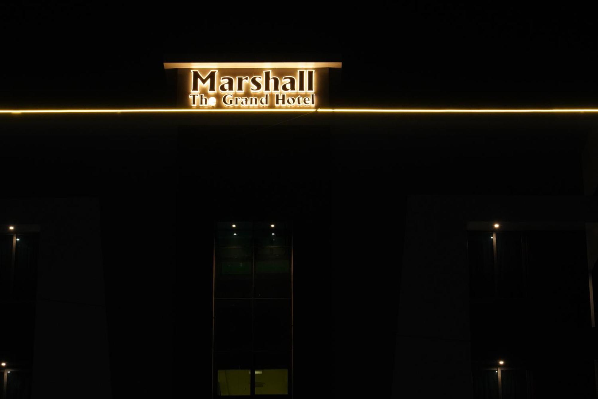 Marshall The Grand Hotel Ахмедабад Экстерьер фото